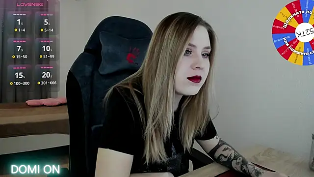 Olivia Munk online show from 02-18-25, 04:37