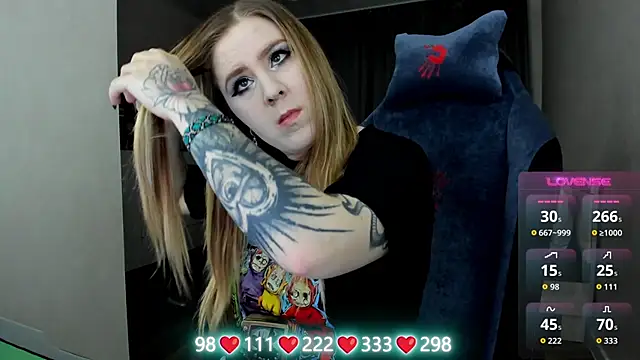 Olivia Munk online show from 02-13-26, 05:03