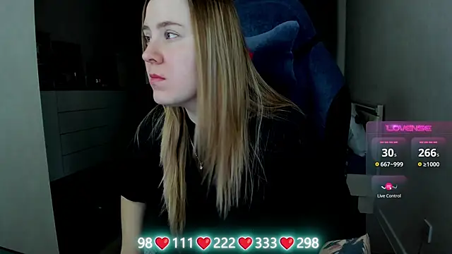 Olivia Munk online show from 03-06-26, 06:10