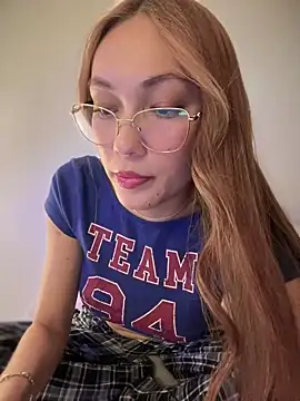 MichelleFerry  online show from 02-06-25, 03:06