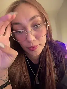 MichelleFerry  online show from 02-10-25, 04:41