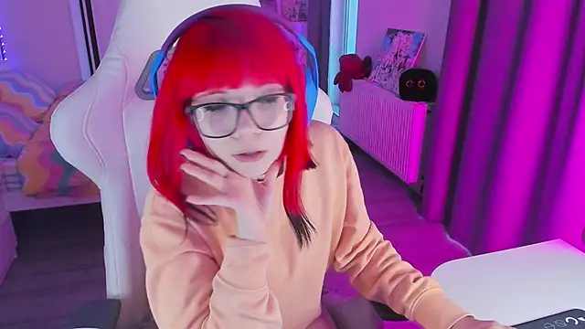 Snapshot of Yumi_Youkai chatting on 01-28-25, 12:11 Yumi Youkai online show from 01-28-25, 12:11