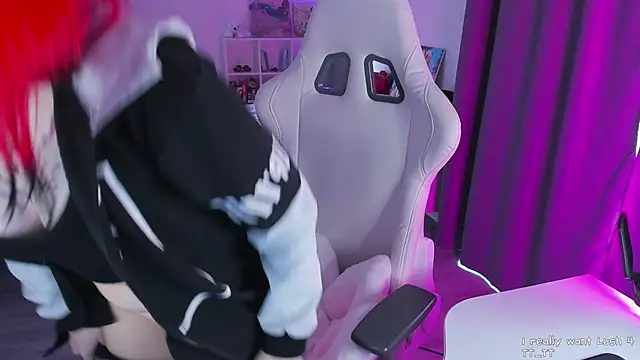 Snapshot of Yumi_Youkai chatting on 03-08-25, 06:54 Yumi Youkai online show from 03-08-25, 06:54