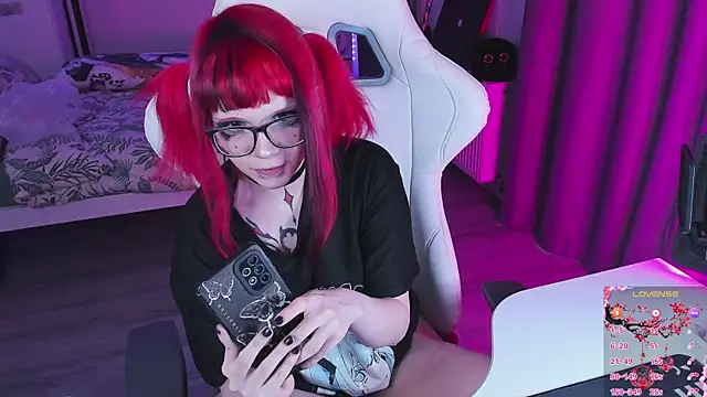 Snapshot of Yumi_Youkai chatting on 11-01-25, 07:54 Yumi Youkai online show from 11-01-25, 07:54