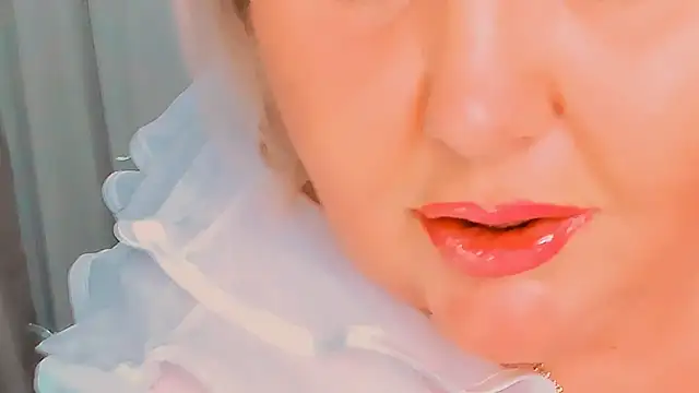 Snapshot of BIGTITSBBW chatting on 12-25-24, 02:45 BIGTITSBBW online show from 12-25-24, 02:45