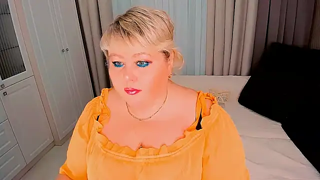 Snapshot of BIGTITSBBW chatting on 02-06-25, 07:29 BIGTITSBBW online show from 02-06-25, 07:29