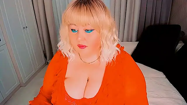 Snapshot of BIGTITSBBW chatting on 03-12-25, 06:55 BIGTITSBBW online show from 03-12-25, 06:55