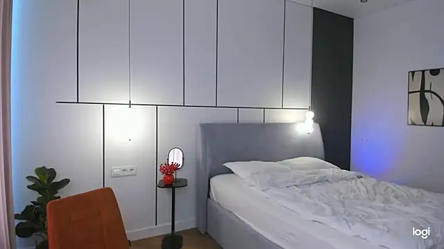 missliiaa online show from 05-01-26, 05:56