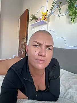 PaulinaSchubert1 online show from 03-11-26, 02:23