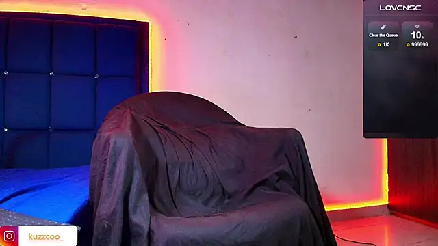 kuzzcoo online show from 03-15-25, 02:12