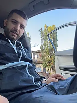 ElChapoGuzman95 online show from 04-04-26, 06:22