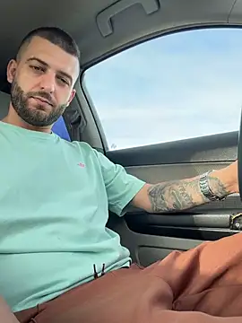 ElChapoGuzman95 online show from 04-27-26, 05:05