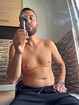 ElChapoGuzman95 online show from 07-29-26, 10:24