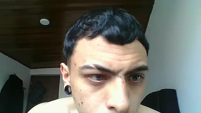 Mollly n david online show from 12-19-25, 09:11