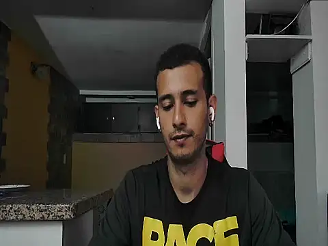 talktome4 online show from 03-11-26, 06:14