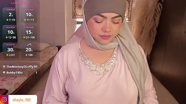 shayla 18 online show from 02-04-26, 06:36