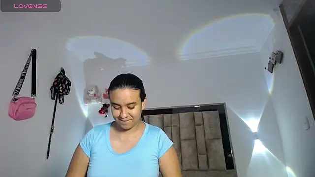 tiffany  pink online show from 11-15-25, 10:04