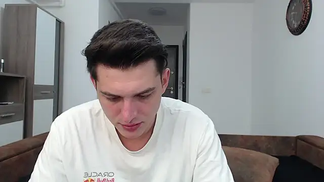 Snapshot of AndyFame chatting on 03-20-25, 10:07 AndyFame online show from 03-20-25, 10:07