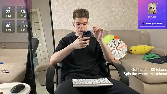 Snapshot of dantebigboi300 chatting on 12-03-24, 06:04 dantebigboi300 online show from 12-03-24, 06:04