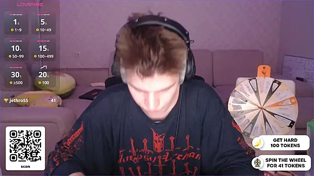 Snapshot of dantebigboi300 chatting on 12-24-24, 07:33 dantebigboi300 online show from 12-24-24, 07:33