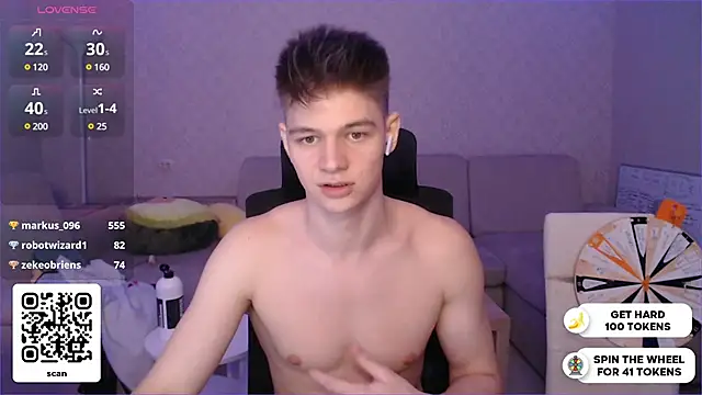 Snapshot of dantebigboi300 chatting on 12-28-24, 08:58 dantebigboi300 online show from 12-28-24, 08:58