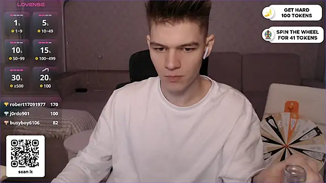 Snapshot of dantebigboi300 chatting on 01-20-25, 01:07 dantebigboi300 online show from 01-20-25, 01:07