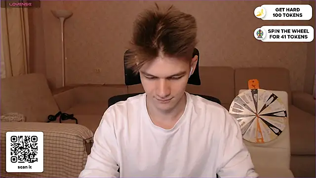 Snapshot of dantebigboi300 chatting on 01-25-25, 05:08 dantebigboi300 online show from 01-25-25, 05:08