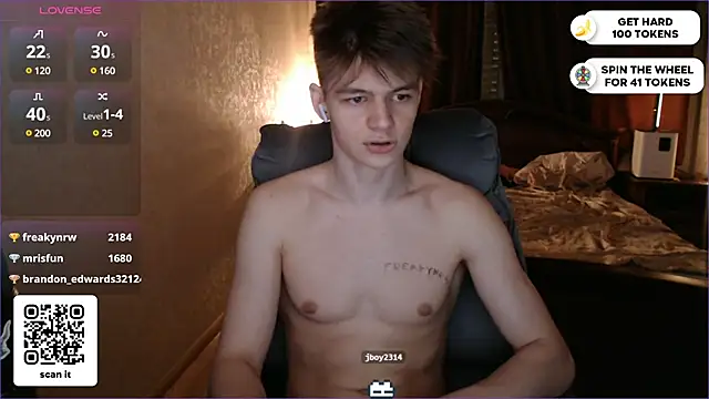 Snapshot of dantebigboi300 chatting on 02-08-25, 11:45 dantebigboi300 online show from 02-08-25, 11:45