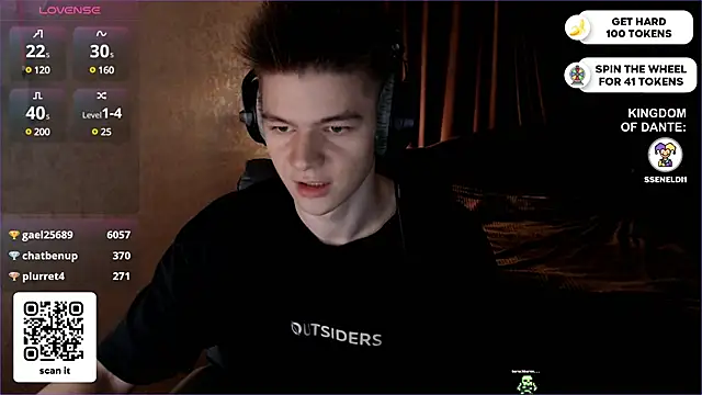 Snapshot of dantebigboi300 chatting on 02-21-25, 09:22 dantebigboi300 online show from 02-21-25, 09:22