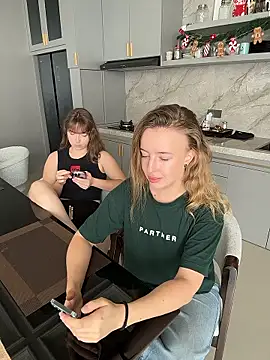 Nura n Sarah online show from 01-11-26, 05:12