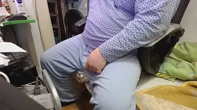 tipko123 online show from 10-26-25, 07:25