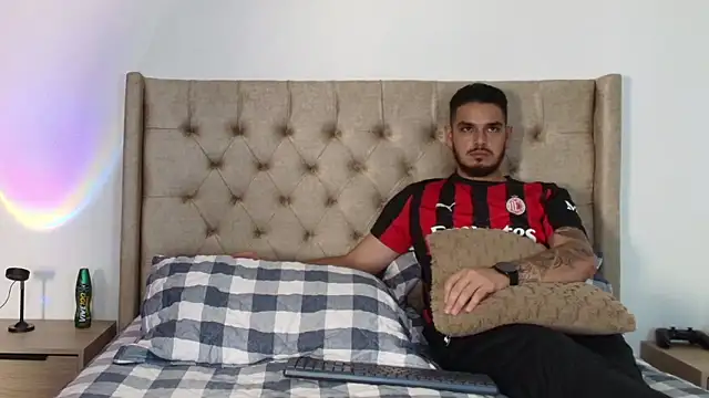 Rose dom online show from 01-17-26, 12:59