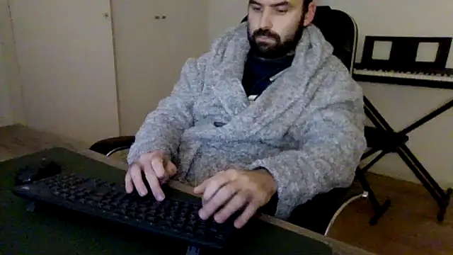 Snapshot of joaodias_97 chatting on 12-03-25, 09:35 joaodias 97 online show from 12-03-25, 09:35