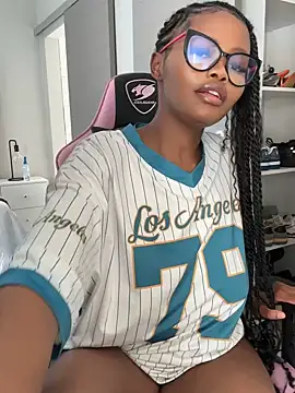 Snapshot of Neelo-Smith chatting on 12-05-24, 05:04 Neelo-Smith online show from 12-05-24, 05:04