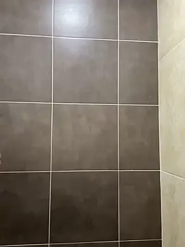 Snapshot of Blum_icee chatting on 02-05-25, 12:42 Blum icee online show from 02-05-25, 12:42