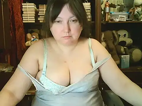 CarrieQPeach online show from 02-11-26, 05:51