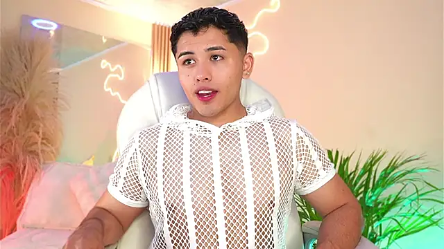 MatiasKorn online show from 04-08-26, 04:01