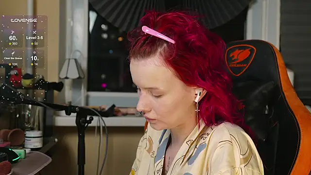 BlueCherryy online show from 11-16-25, 04:23