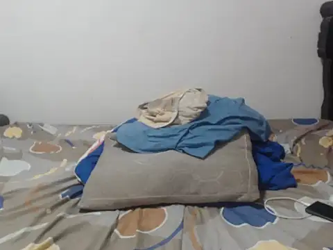 PONSE LATINO online show from 04-12-26, 02:11