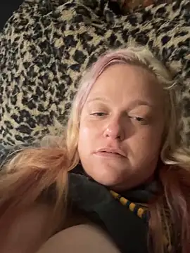 Cumslutsnowbunnie69 online show from 09-24-25, 02:09