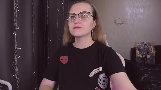 MissBrightShine online show from 12-14-25, 10:42