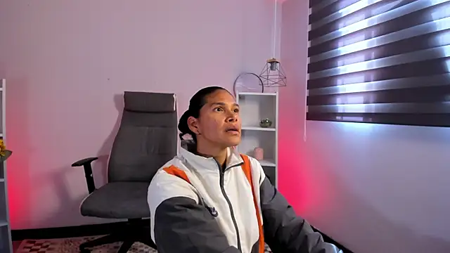  aish a  online show from 11-06-25, 06:53