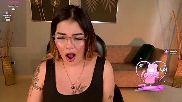 LisaMonroe  online show from 12-03-25, 07:56