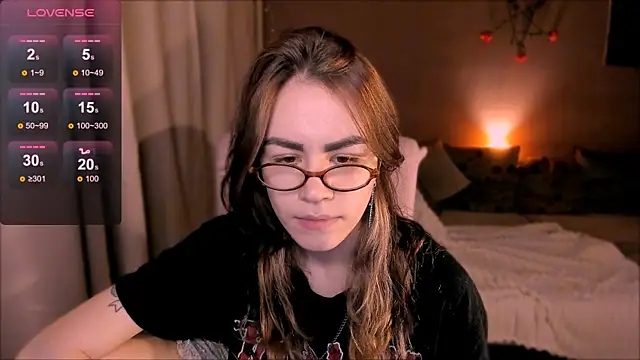 Snapshot of _selectrra chatting on 09-23-25, 08:23 selectrra online show from 09-23-25, 08:23