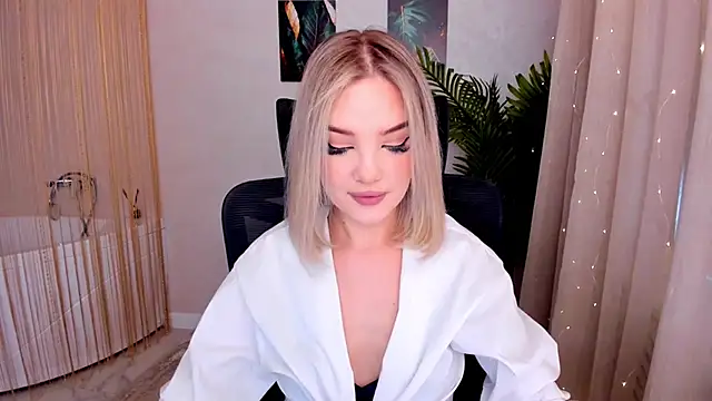 FloweryLove 1 online show from 03-01-25, 11:39