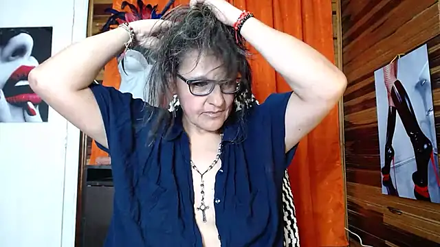 merlyna goldens online show from 02-13-25, 05:16