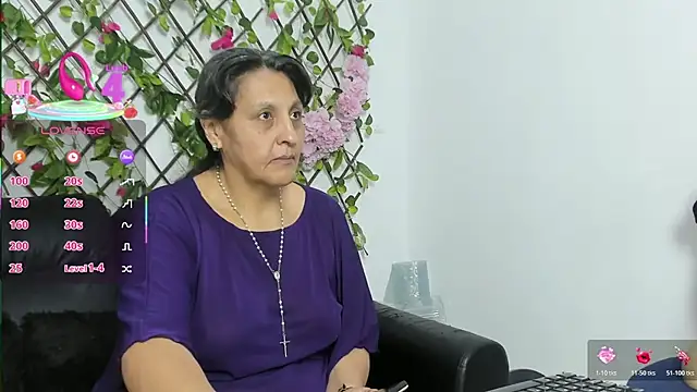 merlyna goldens online show from 10-31-25, 11:06