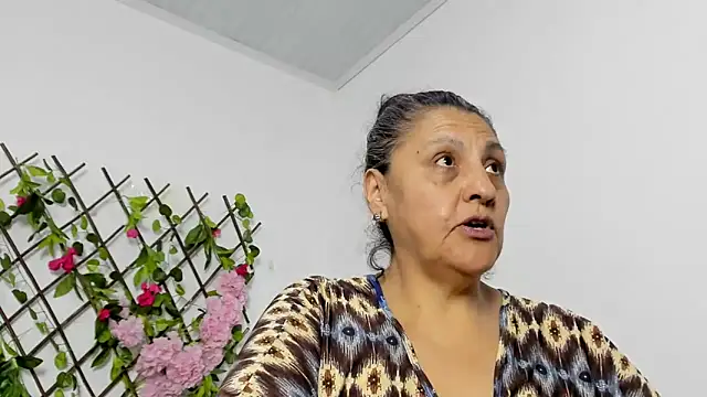 merlyna goldens online show from 12-03-25, 11:25