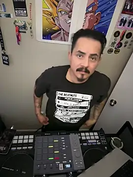 PeterGrandee online show from 05-05-26, 08:39