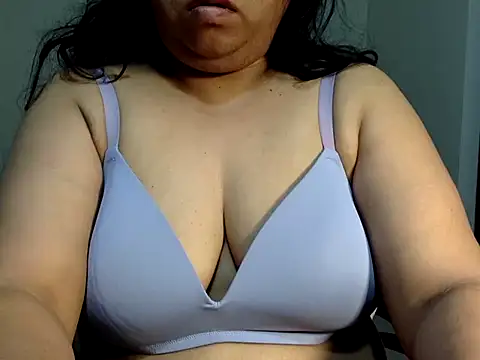 Snapshot of soniasharma0223 chatting on 02-12-25, 11:09 soniasharma0223 online show from 02-12-25, 11:09